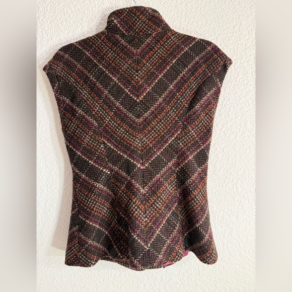 CAbi Wool Blend Tweed Plaid Lined Sleeveless Coat Vest Size Size Style #691 - Picture 4 of 11